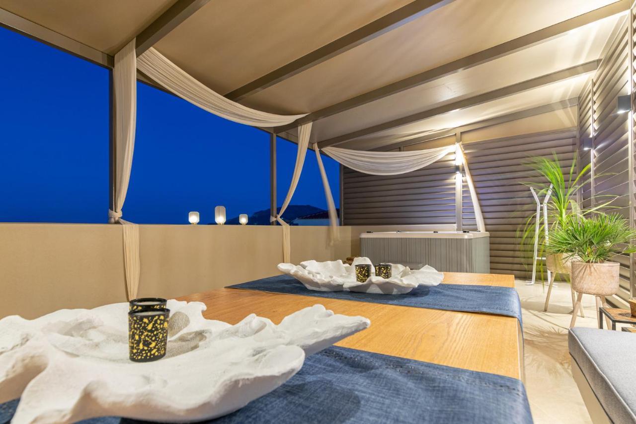 Vedi Town Luxury Apartment Zakynthos Buitenkant foto