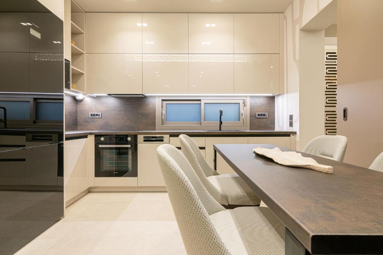 Vedi Town Luxury Apartment Zakynthos Buitenkant foto