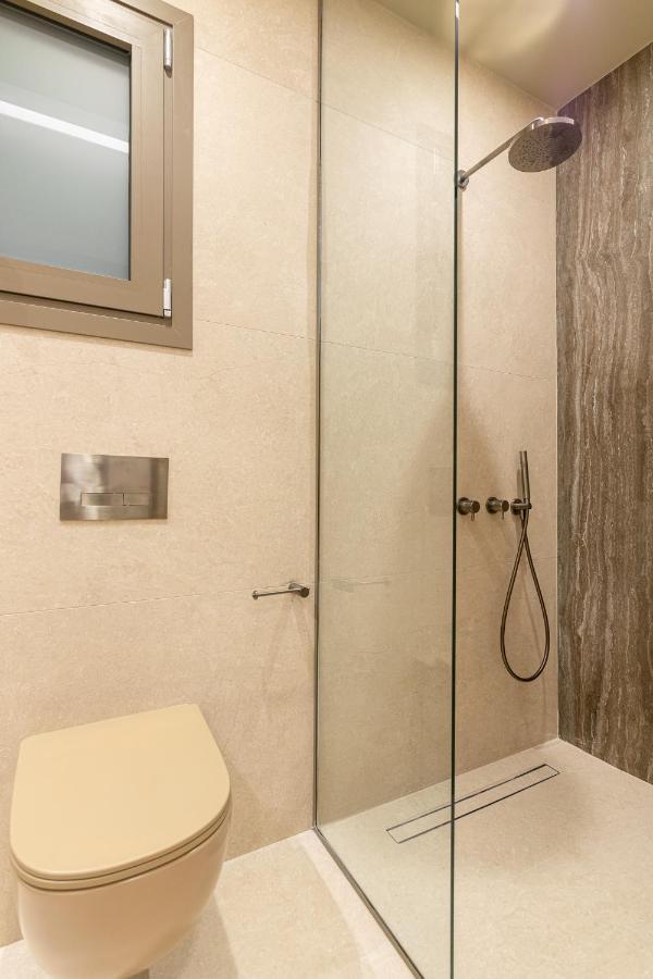 Vedi Town Luxury Apartment Zakynthos Buitenkant foto