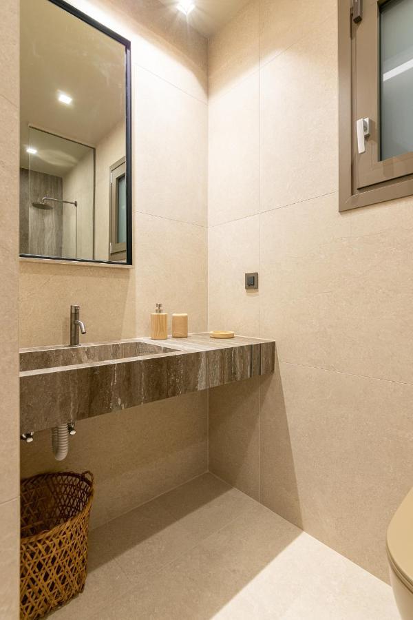 Vedi Town Luxury Apartment Zakynthos Buitenkant foto