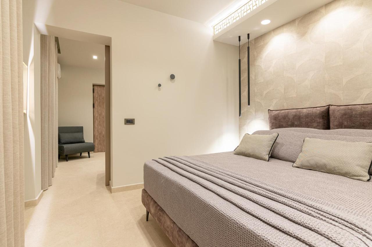 Vedi Town Luxury Apartment Zakynthos Buitenkant foto