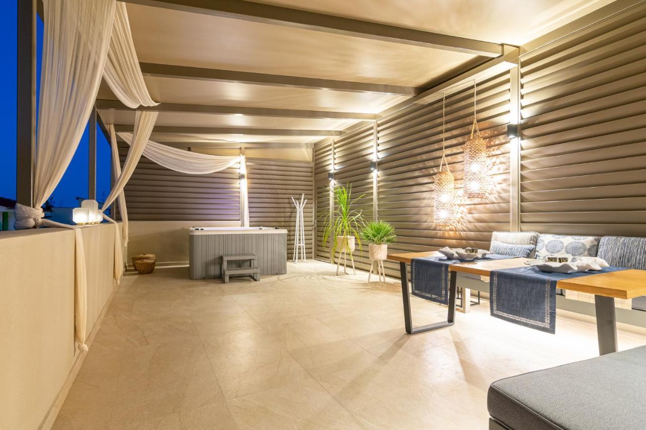 Vedi Town Luxury Apartment Zakynthos Buitenkant foto