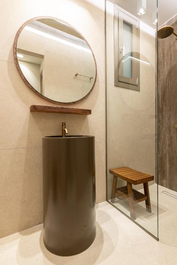 Vedi Town Luxury Apartment Zakynthos Buitenkant foto