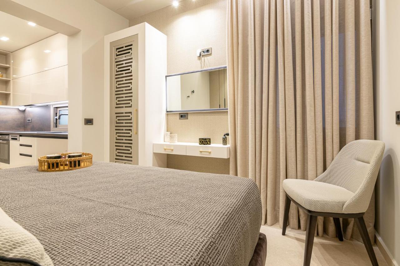 Vedi Town Luxury Apartment Zakynthos Buitenkant foto